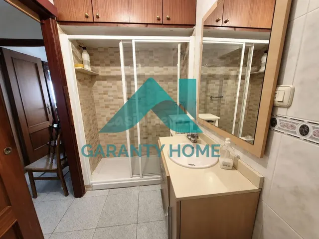 ¡SE VENDE PISO JUNTO A CÁNOVAS! - foto 3