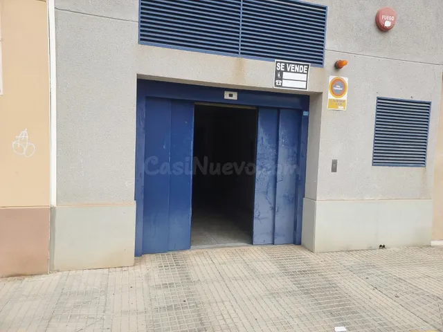 Plaza de garge en Oliva - foto 3
