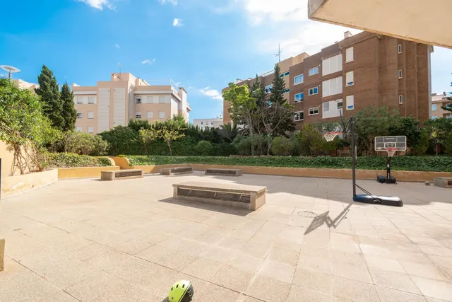 Exclusiva vivienda de alto standing con amplias terrazas, piscina y gran potencial en Son Dameto, Palma — 43