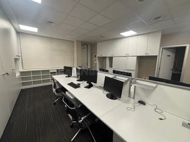 Local Adaptado como Oficina en Ubicación Estratégica - foto 5