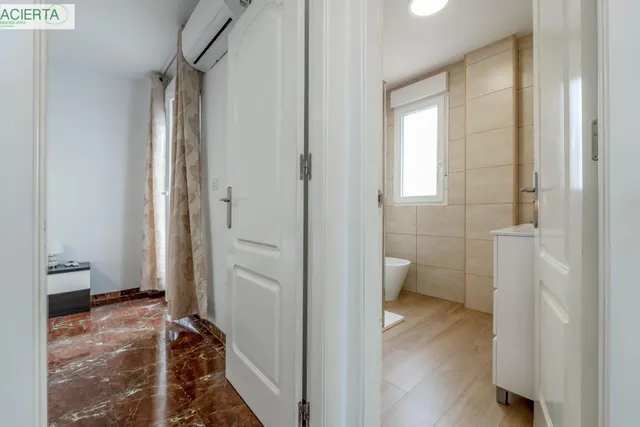Encantadora Casa Reformada en Ogijares con Vistas y Espacios para Disfrutar — 30