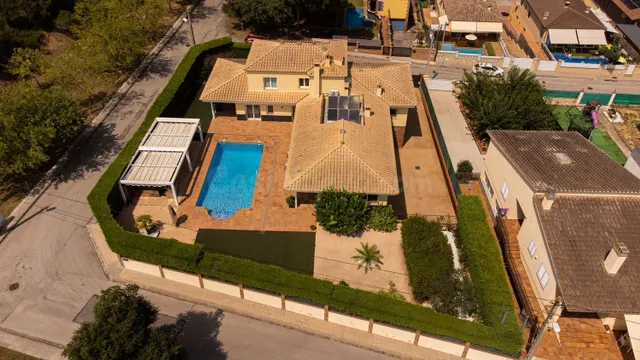 Espectacular villa de lujo con ascensor, piscina, zona welln - foto 2