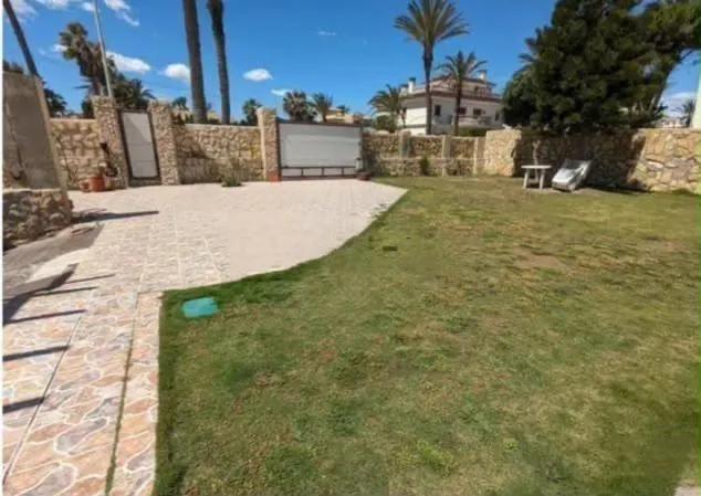 GRAN CASA EN CABO ROIG — 13