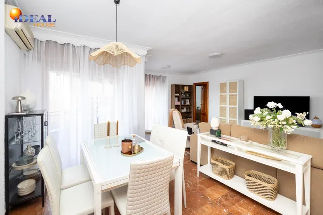 Piso y cochera en venta junto Acera de Darro. — 7