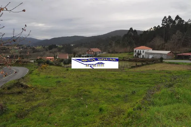 TERRENO EDIFICABLE EN RARIS - foto 5