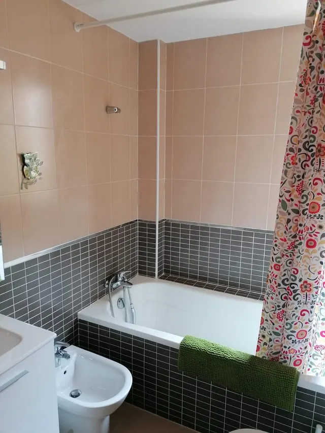 SE ALQUILA PISO  DE 2 habitaciones EN ZONA TOYO — 17