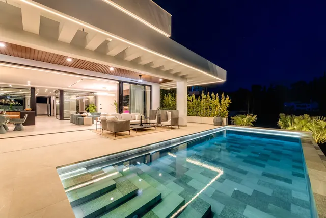 Chalet 6 habitaciones 869m² en venta - Riviera del sol — 3