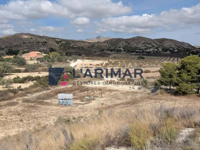 ¡EXCELENTE OPORTUNIDAD!   Terreno en El Moralet (Alicante) — 27