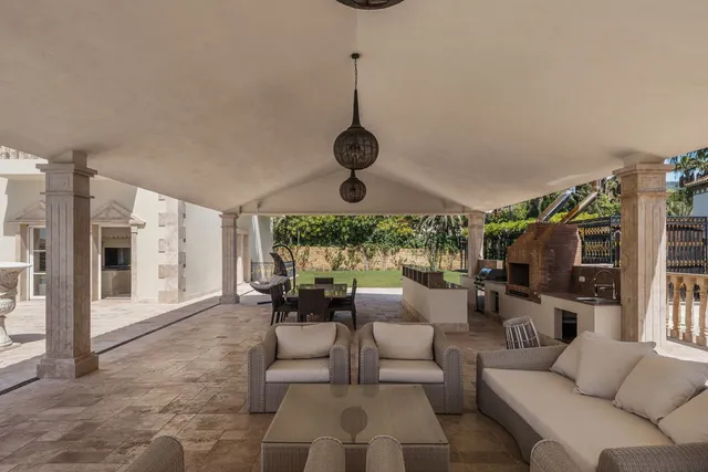 Chalet 7 habitaciones 2000m² en venta - Marbella — 22