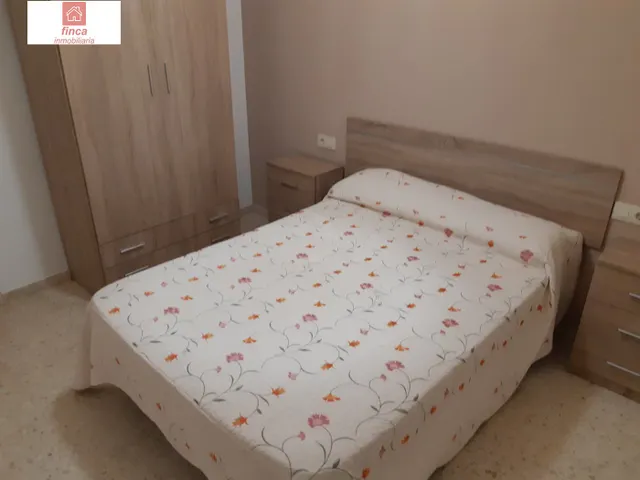 Montijo, piso alquiler, reformado, como nuevo, centrico, muebles nuevos — 9