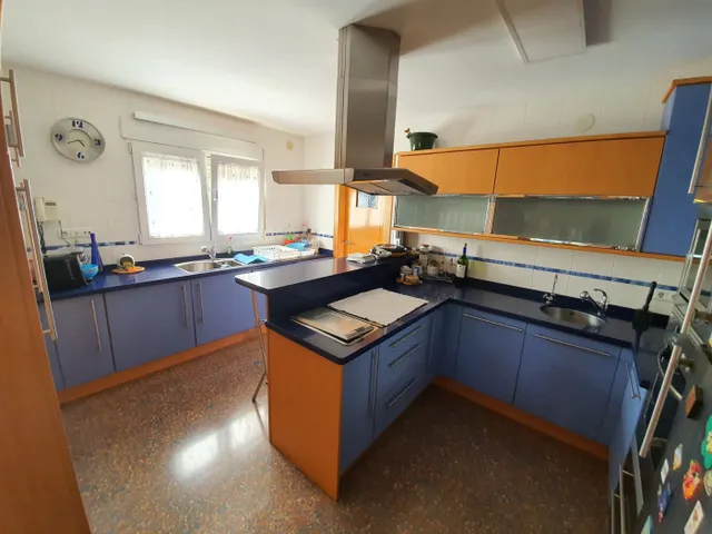 Chalet individual en una de las urbanizaciones mas exclusivas de Benidorm — 39