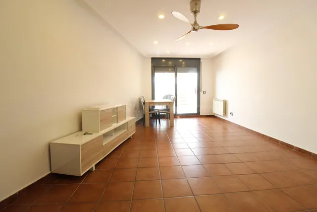 Planta baja en venta en Vilanova i la Geltrú, zona Fisa - foto 3