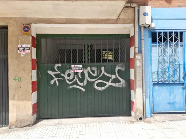 Urbis te ofrece un garaje en venta en zona Pizarrales, Salamanca. — 7