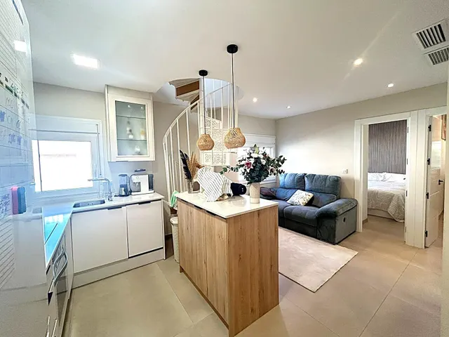 Apartamento en Playamar con Licencia Vacacional — 7