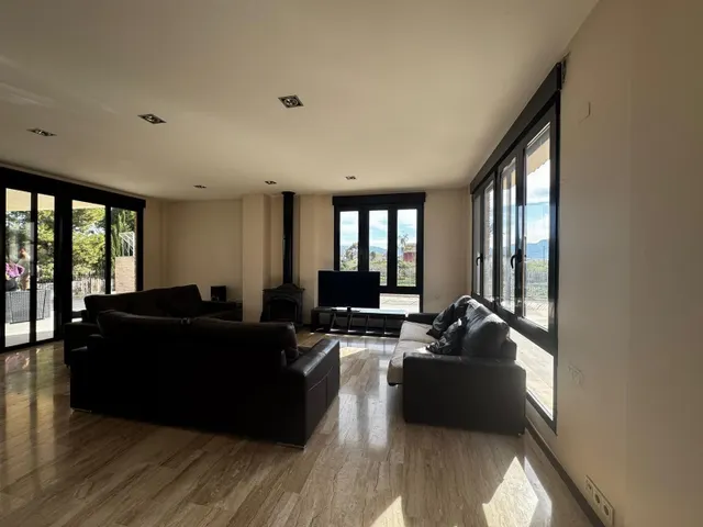 Exclusivo Chalet en Casillas - Espacio y Comodidad a Tu Alcance — 35