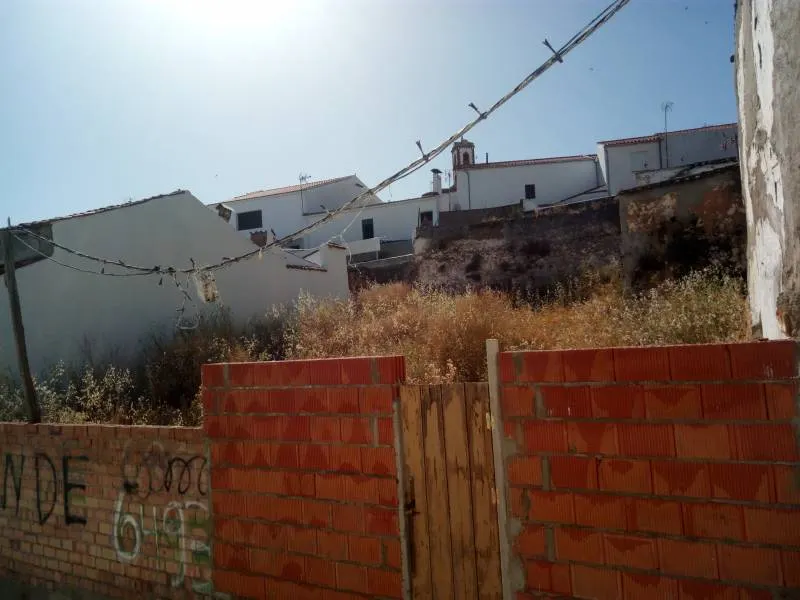 SOLAR DE 350 m2 URBANIZABLE