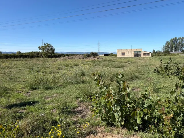 Venta finca urbana en Villaverde en Ponferrada - foto 5