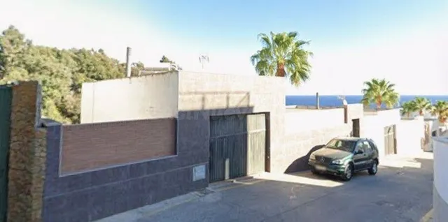 Se vende piso CESIÓN DE REMATE en C/ URBANIZACION LA COLINA  - foto 3