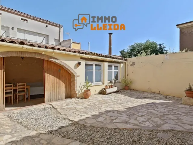Casa de estilo rústico con patio y mucho encanto en Calaf — 26