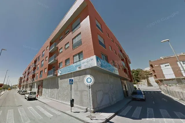 SE VENDE piso OKUPA en C Juan Jose Mtnez Ferra 27 de Lorca - foto 3