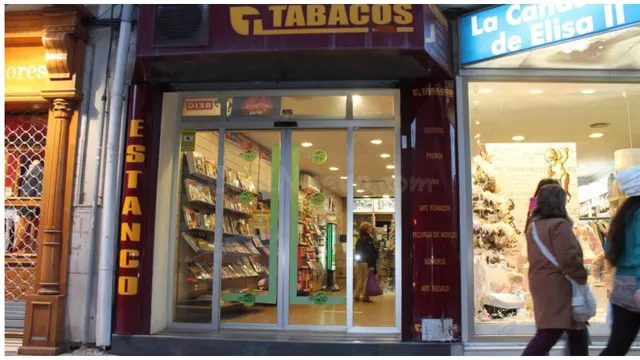 TRASPASO NEGOCIO DE ESTANCO CON LICENCIA — 3