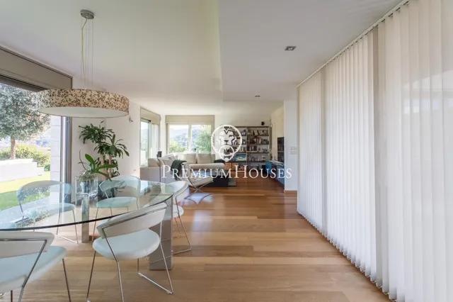 Casa en venta de una sola planta!!! Tranquilidad y diseño con vistas espectaculares al Golf — 17