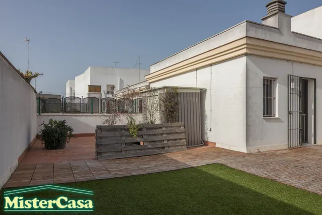 EXCLUSIVA Atico-duplex en zona centro con Terraza + Garaje — 47