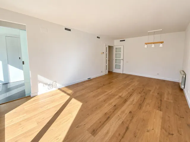 NUEVO PRECIO · Piso en el centro de Alella con terraza al sur, piscina, parking y trastero — 31