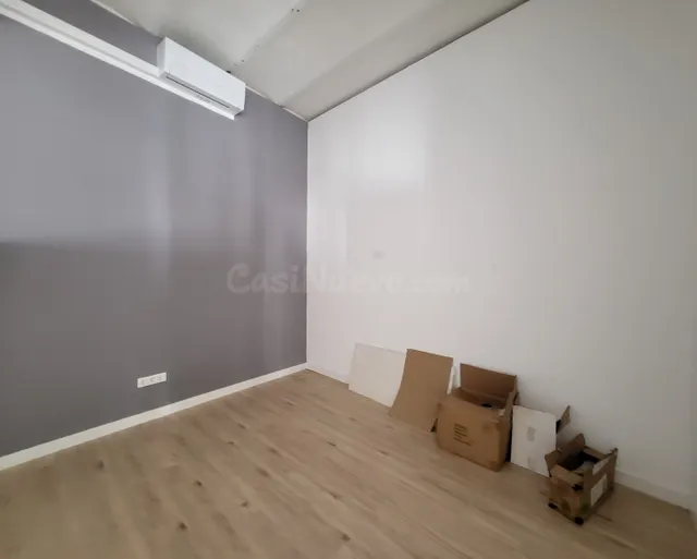 Magnífico Local comercial de 84 M2 en el centro del pueblo - foto 5