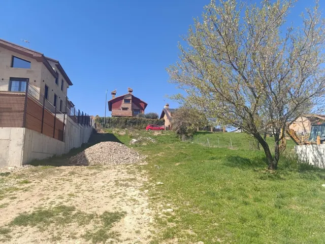 Parcela urbana en venta en El Molar - foto 4