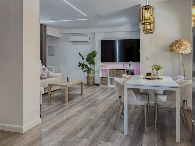 Casa, Nueva, reformada, cerca del centro con gran terraza en Ciudad Jardín, Málaga — 13