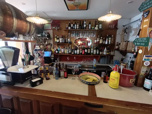 Edificio en venta en Plaza Dominganes, Nava — 10