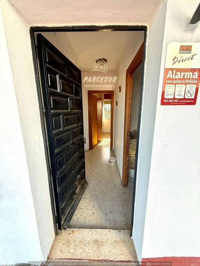 ZONA HIGUERON -Oportunidad única en el corazón del barrio! Casa + negocio en venta — 28