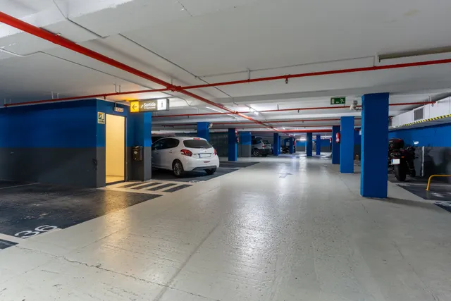 Parking de moto 6m² en alquiler - Sant Andreu de Palomar — 16