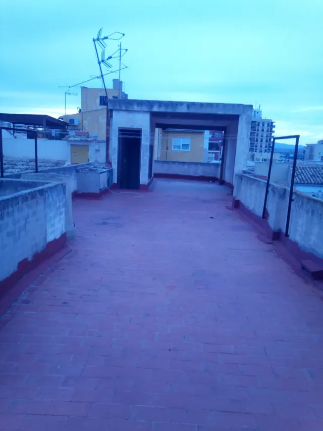 CASA EN ASPE — 23