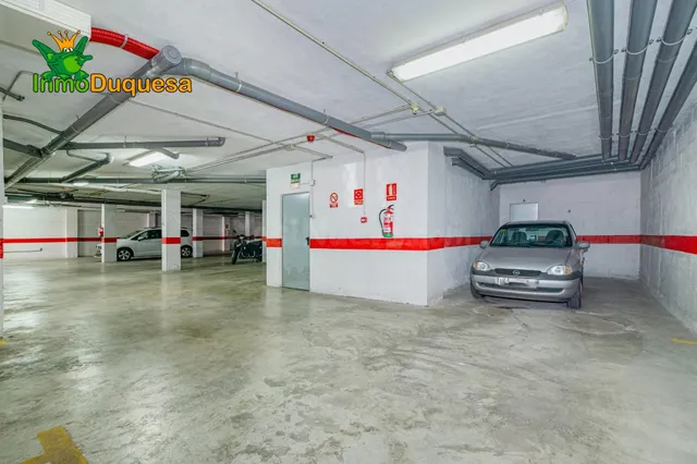 Piso en la Zubia con Plaza de aparcamiento y trastero. — 7