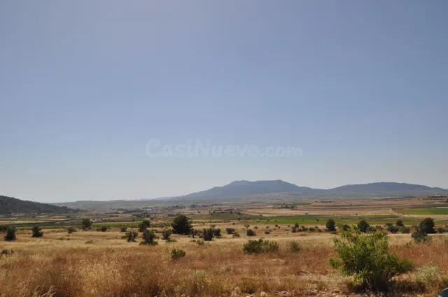 Parcela en venta en Pinoso, Comunidad Valenciana