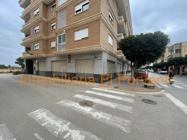 Local comercial 700m² en alquiler - Comunidad valenciana - foto 2