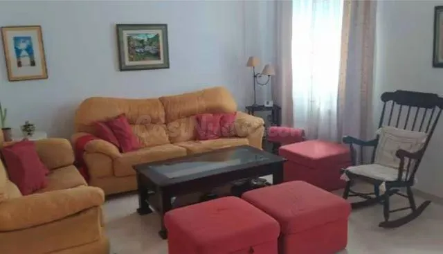 CASA EN ALQULER EN AV. CASA GRANDE IDEAL PARA TRABAJADORES