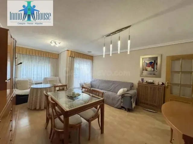 PISO EN VENTA ZONA CENTRO - foto 4
