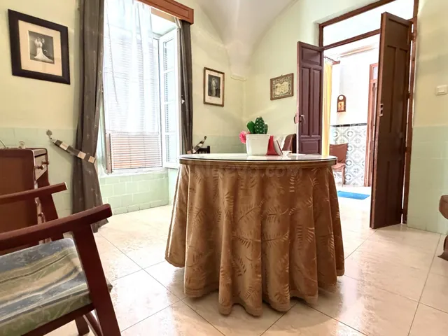 CASA EN VENTA DE ESQUINA EN LA CORONADA - foto 4