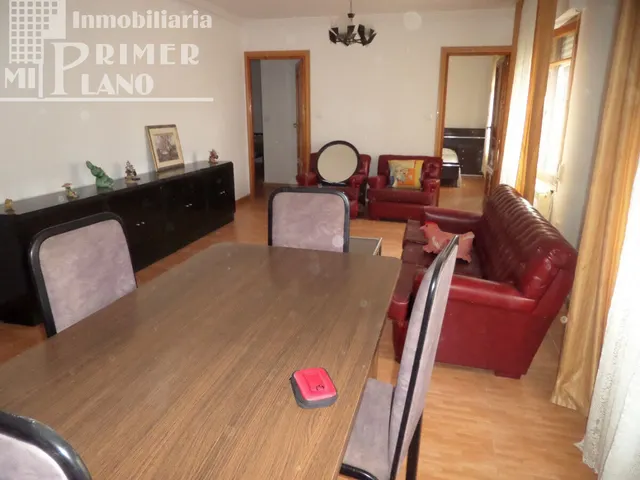 Casa 5 habitaciones 130m² en venta - Calle García Pavón — 13