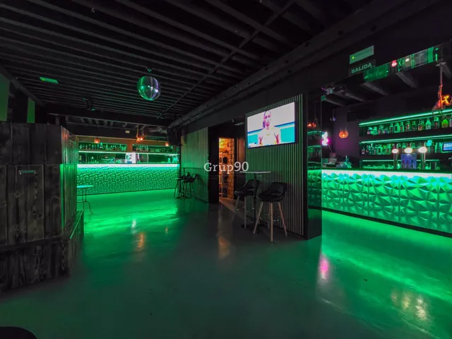 ¡GRAN OPORTUNIDAD! TRASPASO DE PUB EN LLEIDA — 2