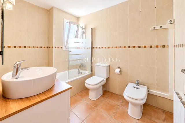 CASA PAREADA PARA DISFRUTAR DEL ESPACIO, TRANQUILIDAD Y CALIDAD DE VIDA EN SANT PERE DE RIBES — 24