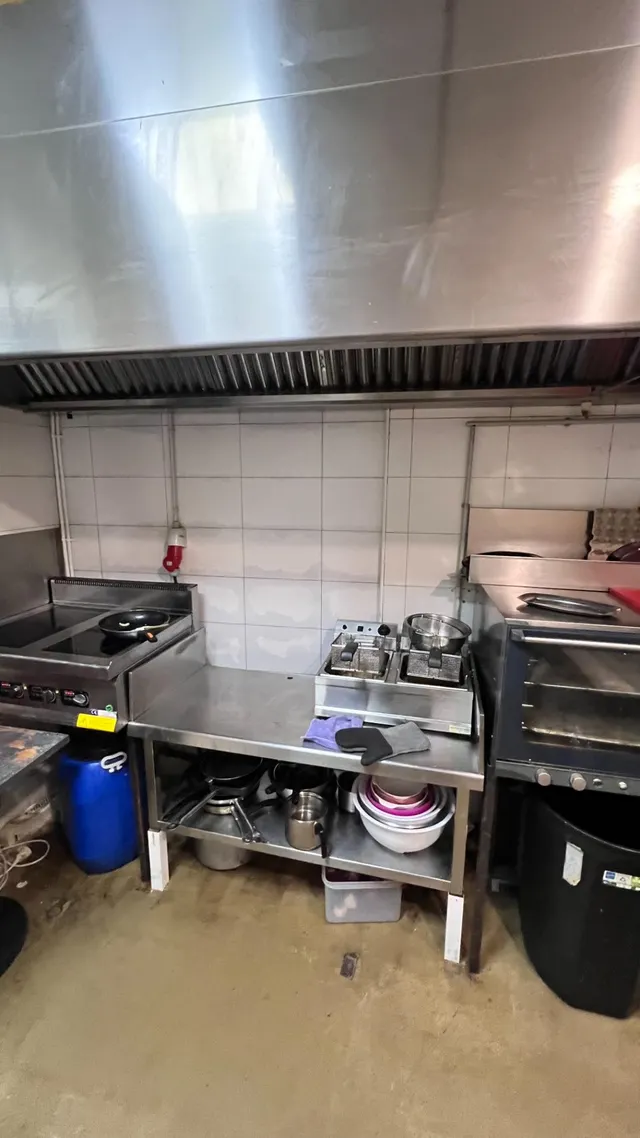 Negocio 120m² en alquiler - Tres Forques — 14