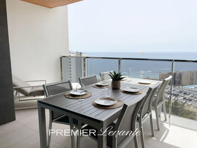 ESPECTACULAR PISO EN BENIDORM — 4