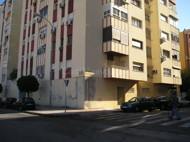 Local comercial 550m² en alquiler - María Auxiliadora