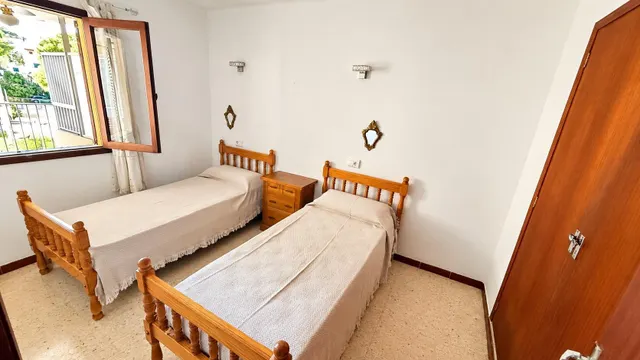 Apartamento con gran terraza y vistas al mar — 20