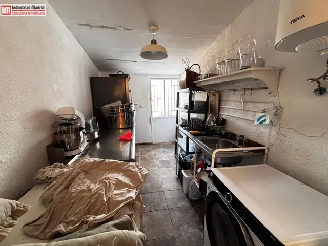 Chalet rústico independiente con piscina privada y gran parcela en Valdilecha — 13