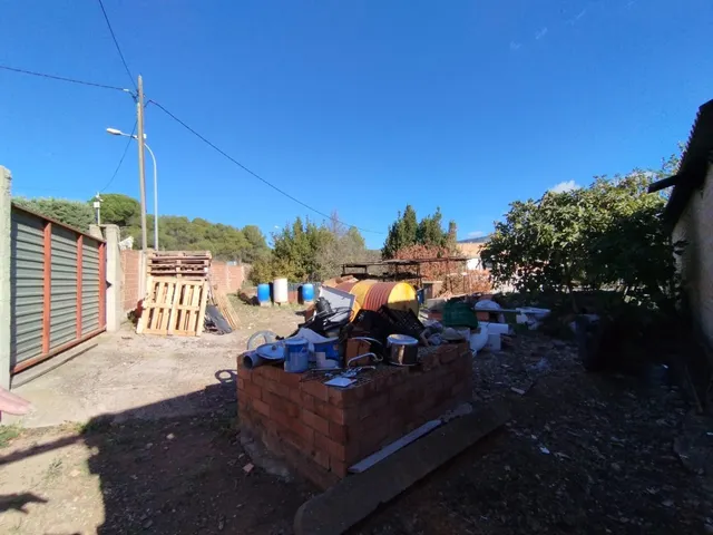 TERRENY PLA DE 600M2 AMB NAU DE 275M2 I CASETA AUXILIAR — 13